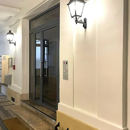 Moderne A Pres Du Sacre Coeur 45 M² + Internet