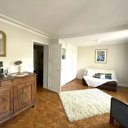 Moderne A Pres Du Sacre Coeur 45 M² + Internet *