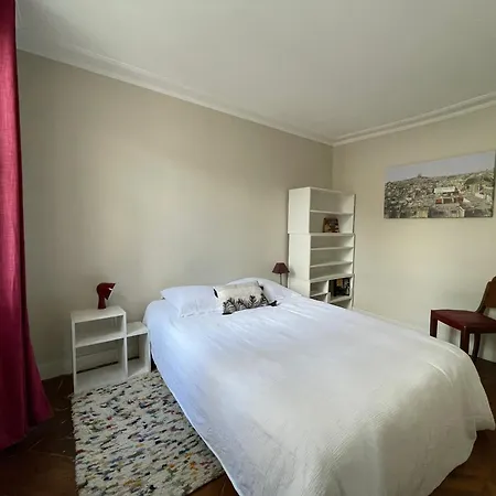 Apartment Moderne A Pres Du Sacre Coeur 45 M² + Internet Paris